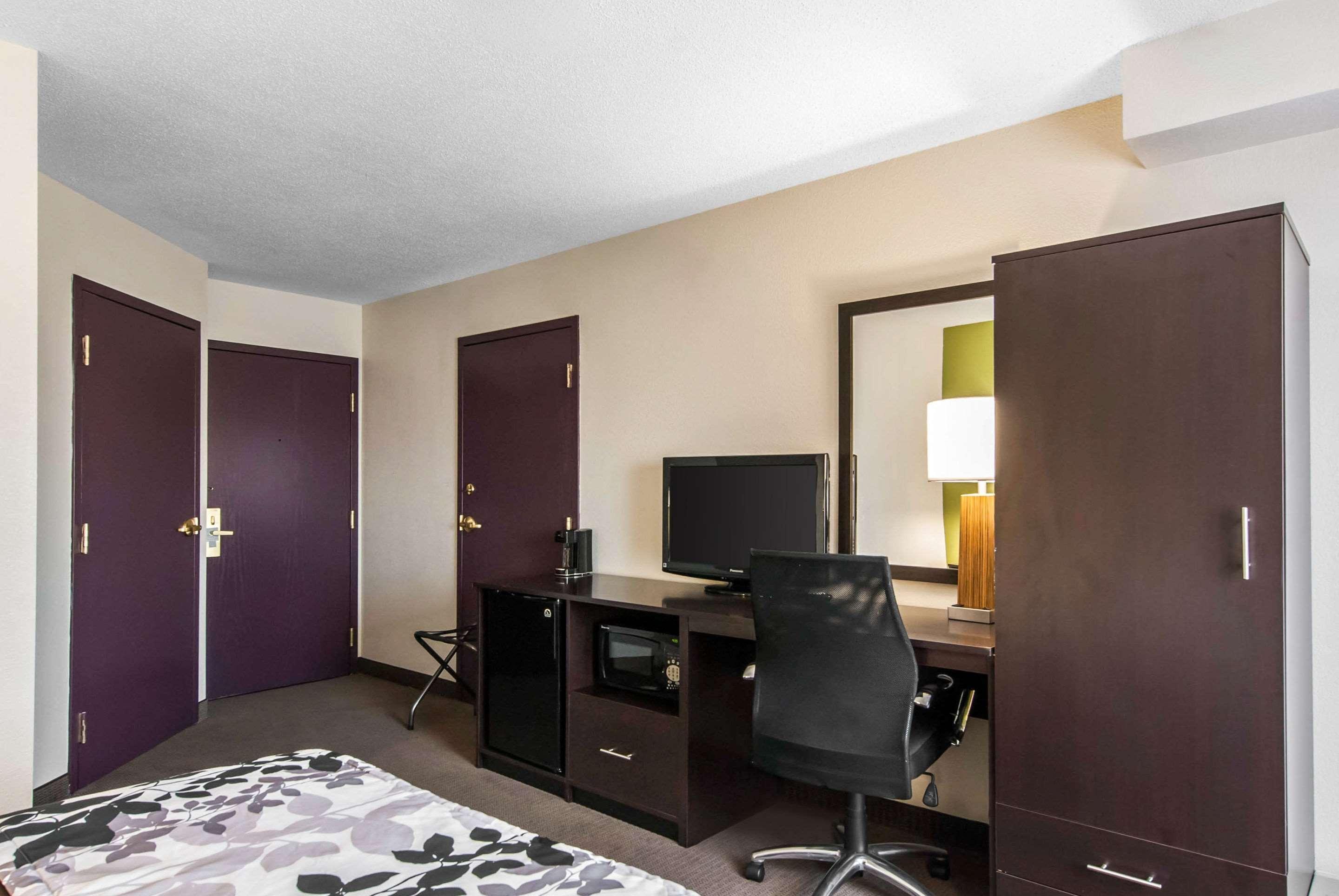 Sleep Inn Saint Charles Екстериор снимка